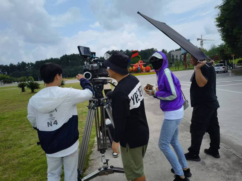 新城区极致互动，未来愿景宏大，致力于成为全球领先的产品宣传视频企业